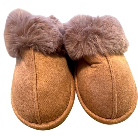COZYFURRY Fluffy Rubber Sole in Taupe Size 5-6 New with Tag - Picture 5 of 7